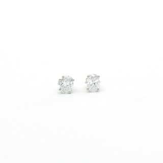 Studs diamantes de laboratorio Ovales 1 ct