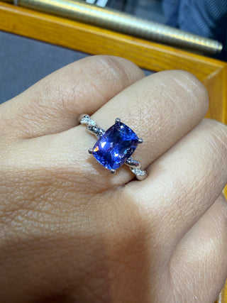 ANILLO 32- TANZANITA - 18K - Talla 7