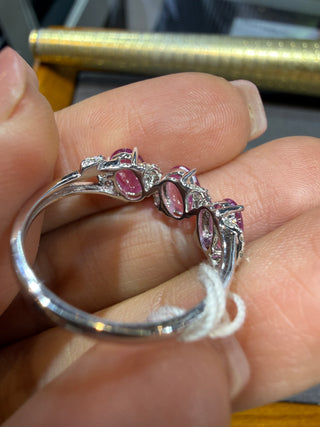ANILLO 28- ZAFIROS ROSAS - 18K - Talla 7