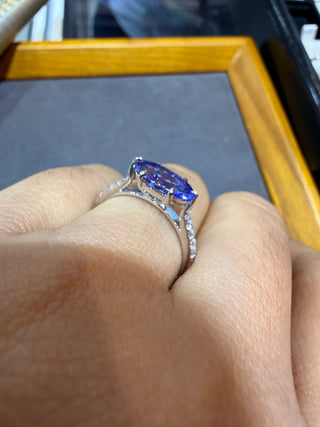 ANILLO 31- TANZANITA - 18K - Talla 7