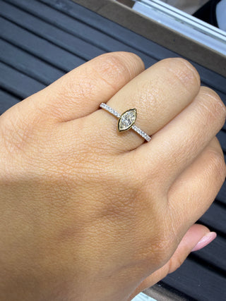 ANILLO 15- NATURAL - 18K