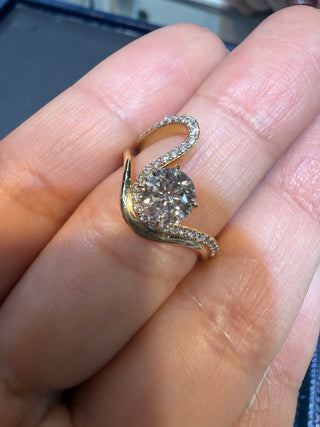 Anillo curvo Diamantes - LAB - TALLA 5 1/2