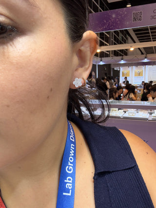 ARETES Flor Pavé - NATURAL - 18K