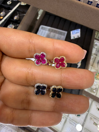 ARETES FLOR 4 PETALOS HALO DE DIAMANTES -NATURALES
