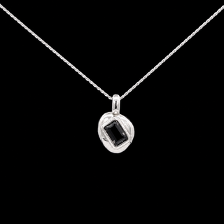 Pebbel charm